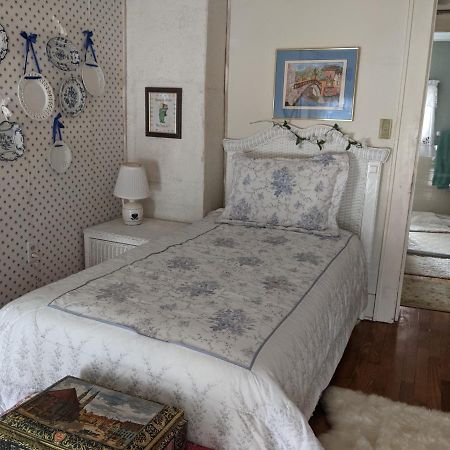 Baylies Home Tully Esterno foto